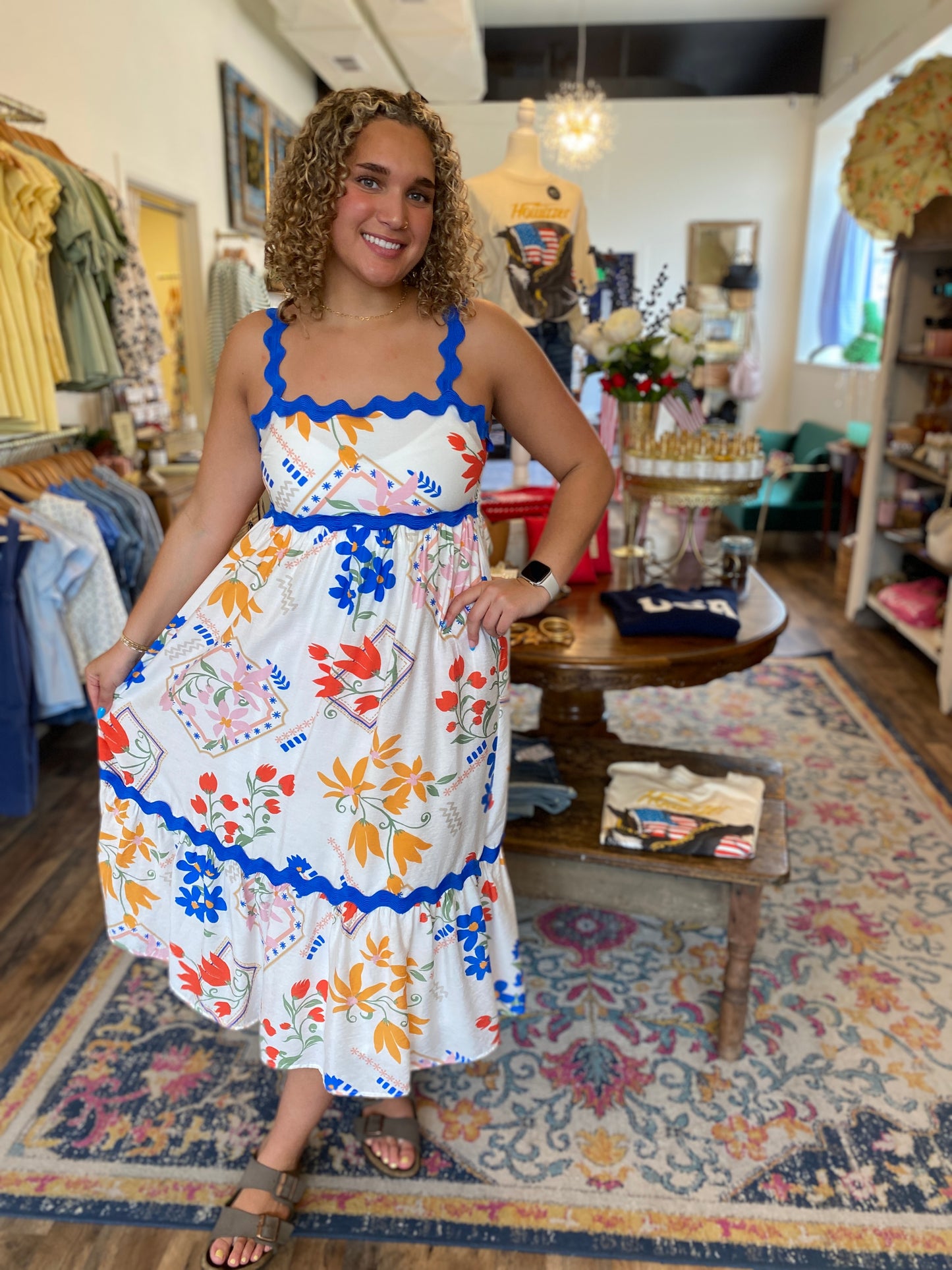 Floral Vacay Detailed Midi Dress
