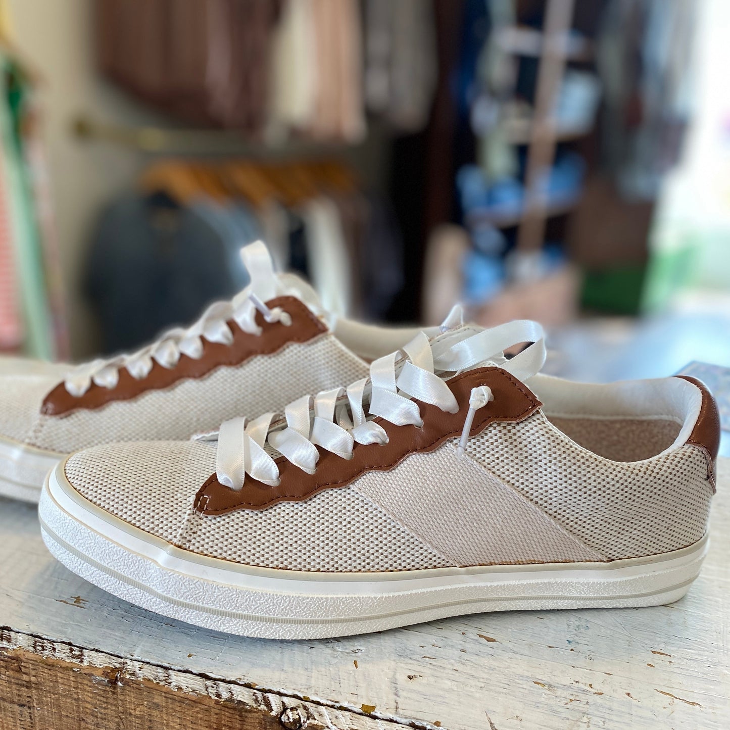 MAIN ST WOMENS SNEAKER-CREAM/BROWN