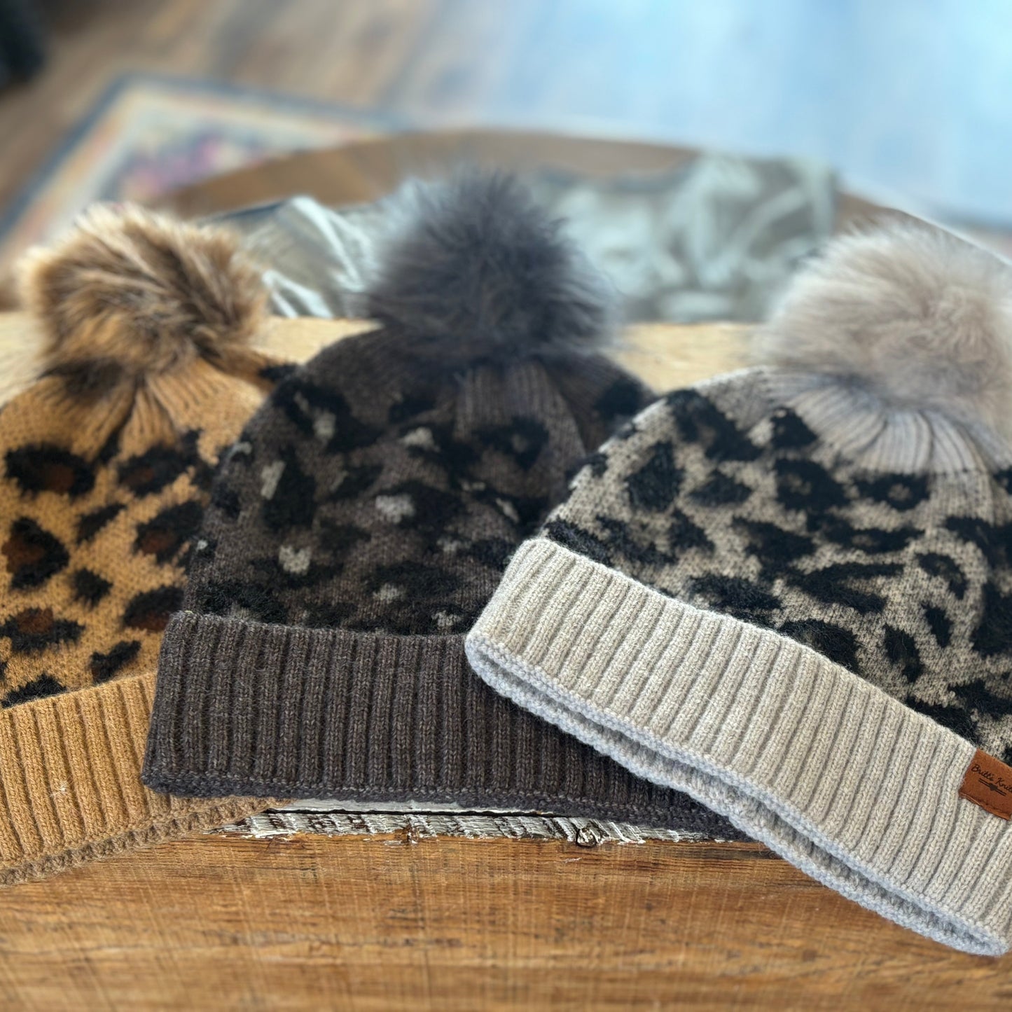 WOMENS LEOPARD WINTER POM POM HATS