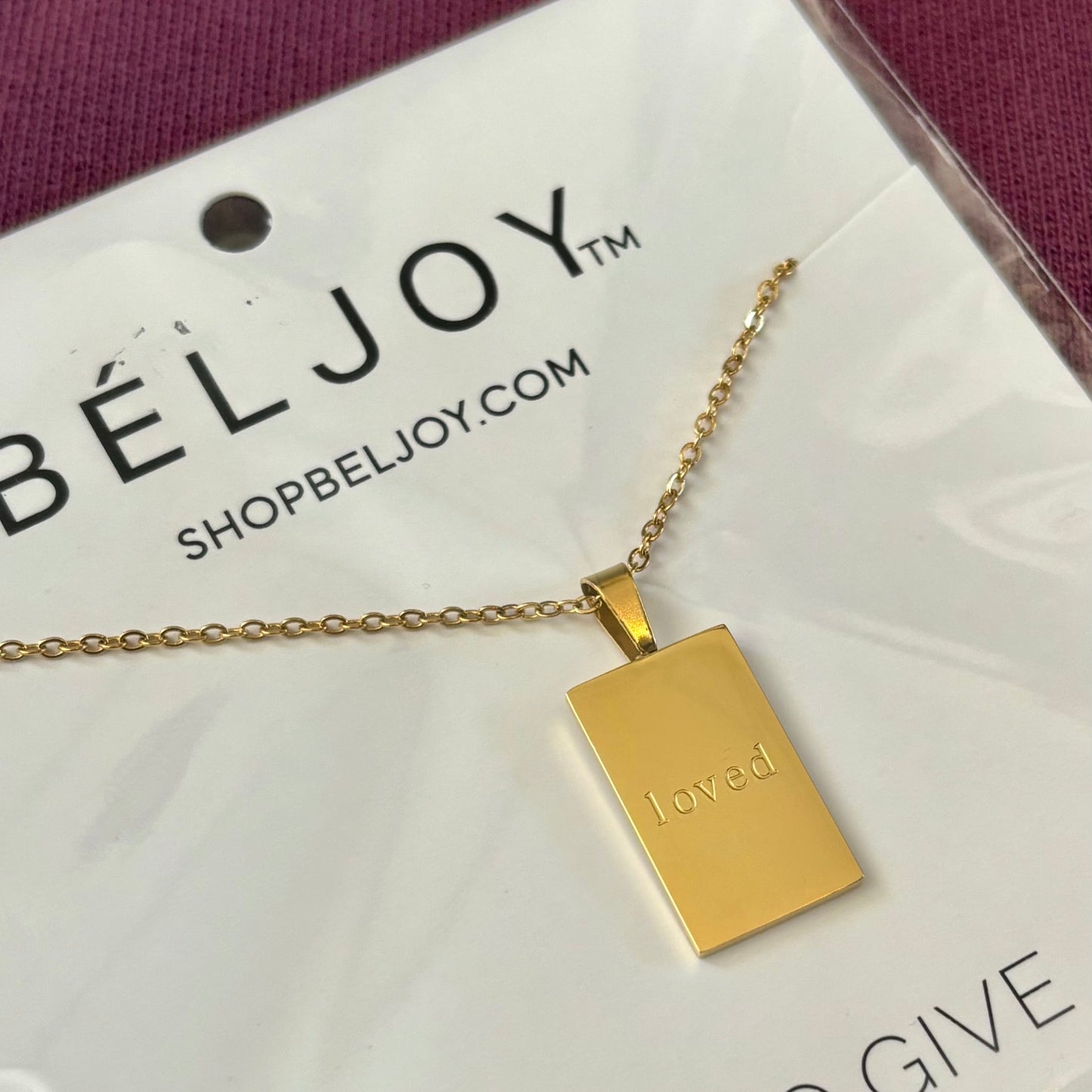 Amour Waterproof Necklace in Gold