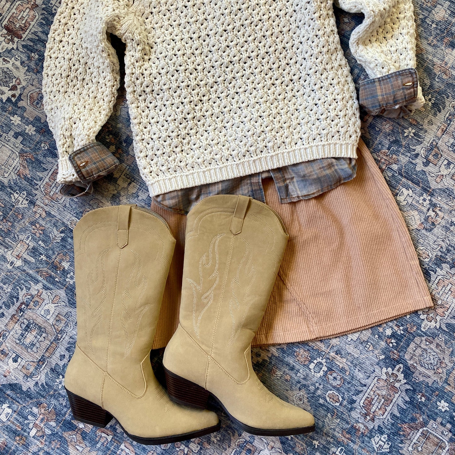 MAUVE CORDUROY MINI SKIRT