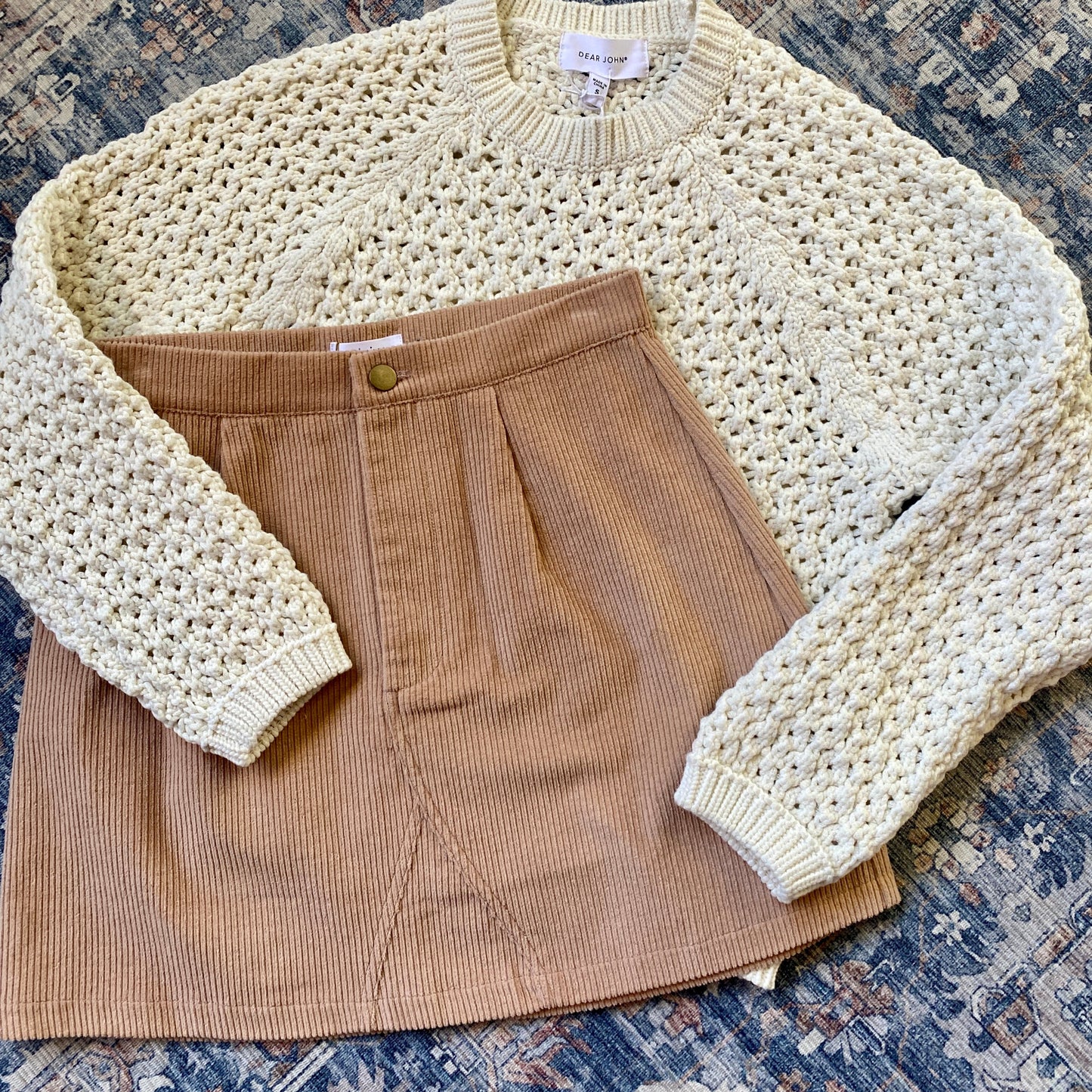 MAUVE CORDUROY MINI SKIRT