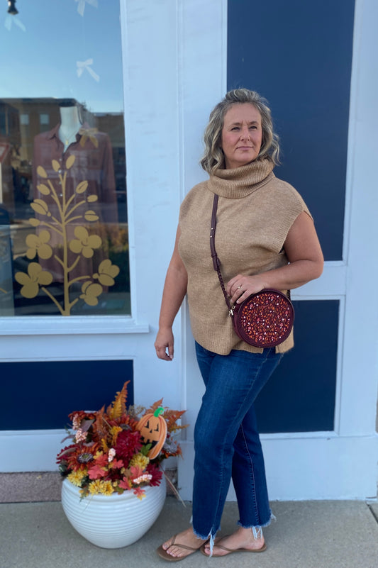 Turtleneck Sweater Vest in Camel