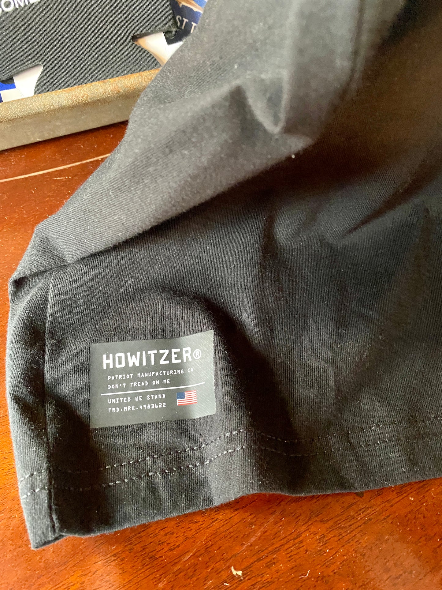 OUTFITTERS BLACK TEE by HOWITZER