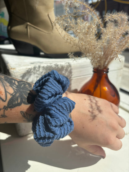 KNIT HAIR SCRUNCHIES