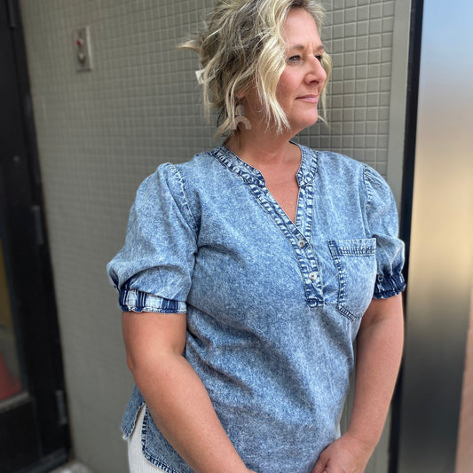 WASHED DENIM V-NECK BLOUSE